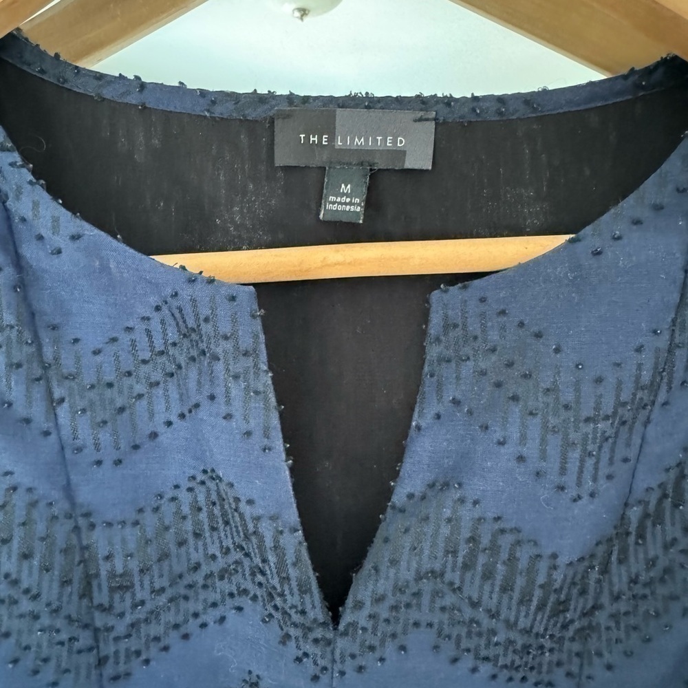 The Limited blue and black blouse in good condition - Picture 2 of 3